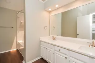 9411 Spindlewood Dr, Houston, TX 77083 - Photo 13