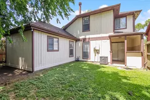 9411 Spindlewood Dr, Houston, TX 77083 - Photo 17