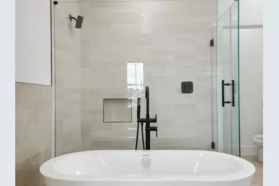 7422 Maxroy Street, Houston, TX 77088 - Photo 23