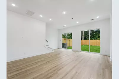 7422 Maxroy Street, Houston, TX 77088 - Photo 7
