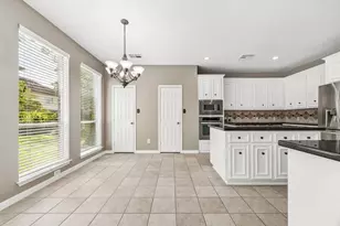 9618 Randon Ln, Missouri City, TX 77459 - Photo 11