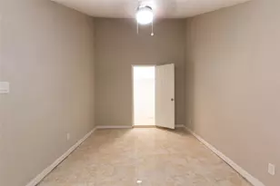 3515 Mattingham Dr, Houston, TX 77066 - Photo 7