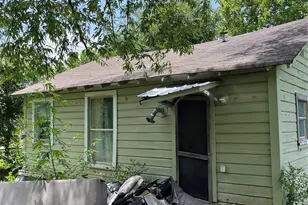 206 Callier St, Palestine, TX 75803 - Photo 5