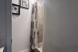 16837 Kettle Creek Dr, Spring, TX 77379 - Photo 9