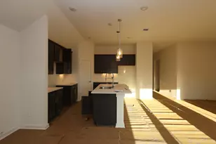 958 Garden Path Dr, Willis, TX 77378 - Photo 9