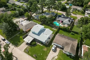 9538 Kerrwood Ln, Houston, TX 77080 - Photo 29