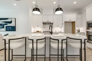 610 Willard St, Houston, TX 77006 - Photo 9