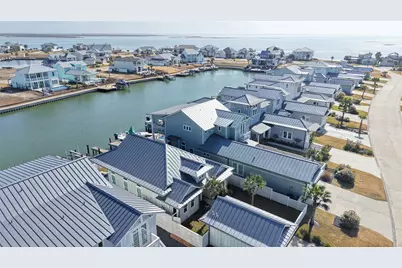 150 Foxtail Lane, Rockport, TX 78382 - Photo 5