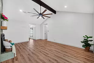 15702 La Cabana Dr, Houston, TX 77062 - Photo 7