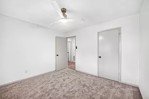 15702 La Cabana Dr, Houston, TX 77062 - Photo 25