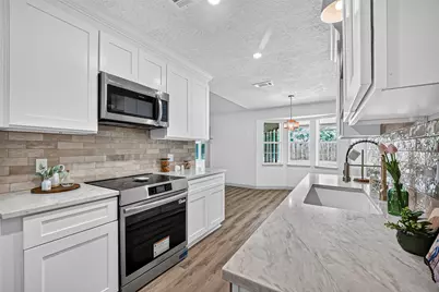 15702 La Cabana Drive, Houston, TX 77062 - Photo 15