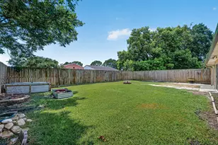 15702 La Cabana Dr, Houston, TX 77062 - Photo 37