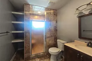 1814 Ave N 1/2, Galveston, TX 77550 - Photo 11