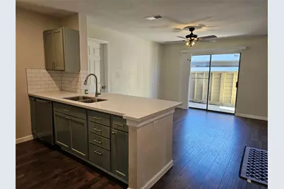 15534 Zabolio Drive #123, Houston, TX 77598 - Photo 9