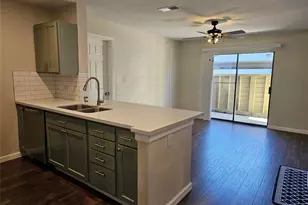 15534 Zabolio Dr, Houston, TX 77598 - Photo 9