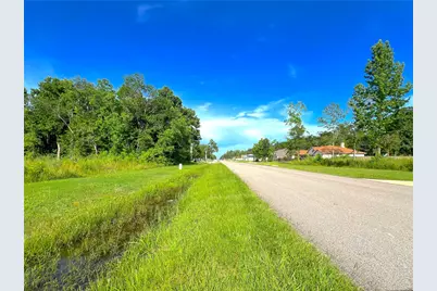 461 Road 660, Dayton, TX 77535 - Photo 5
