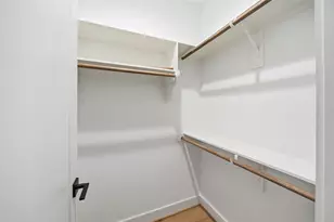 510 E 28th St, Houston, TX 77008 - Photo 25