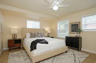 319 S 6th St, La Porte, TX 77571 - Photo 21