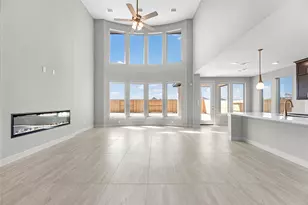 2811 Bolton Lndg Dr, Texas City, TX 77568 - Photo 3