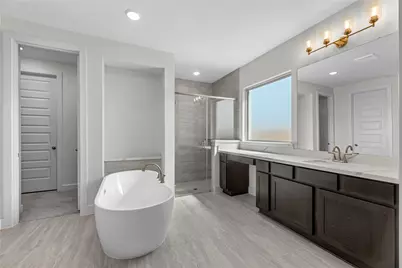 2811 Bolton Landing Drive, Texas City, TX 77568 - Photo 11