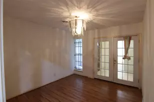 8419 Roos Rd, Houston, TX 77036 - Photo 5