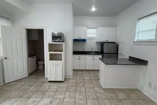 5201 Leeland St, Houston, TX 77023 - Photo 1