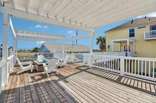 206 China Clipper Dr, Freeport, TX 77541 - Photo 7