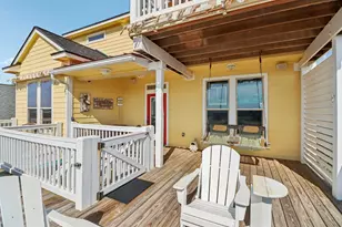 206 China Clipper Dr, Freeport, TX 77541 - Photo 3