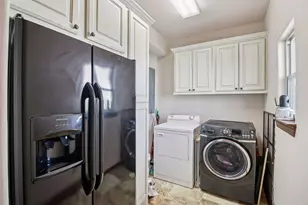 206 China Clipper Dr, Freeport, TX 77541 - Photo 31