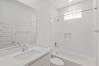7702 West Side Villas Lane, Houston, TX 77055 - Photo 23