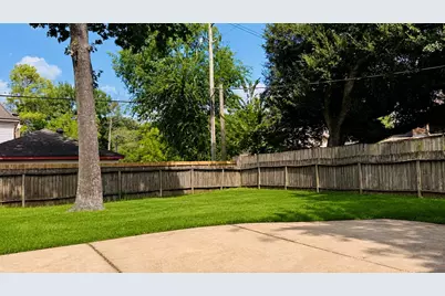 1407 Wagon Gap Trail, Houston, TX 77090 - Photo 3
