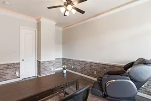 2710 King Point View Ln, Spring, TX 77388 - Photo 11