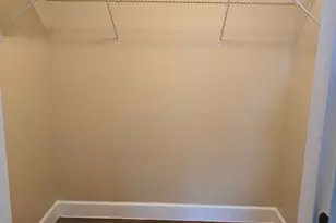 2023 Barnsley Ln, Houston, TX 77088 - Photo 7