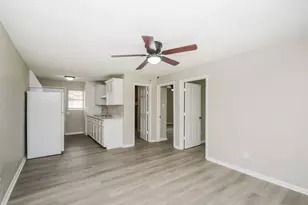 6014 Collingsworth St, Houston, TX 77026 - Photo 9