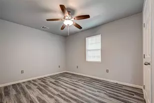 15897 Dewberry Ln, Conroe, TX 77302 - Photo 7