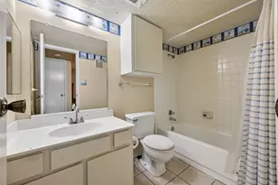 1515 Sandy Springs Rd, Houston, TX 77042 - Photo 7