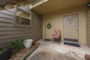 1515 Sandy Springs Rd, Houston, TX 77042 - Photo 1