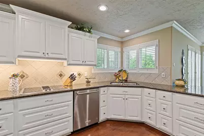 6002 Coral Ridge Road, Houston, TX 77069 - Photo 23