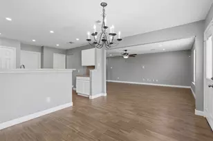 9811 Retherford Dr, Houston, TX 77086 - Photo 11