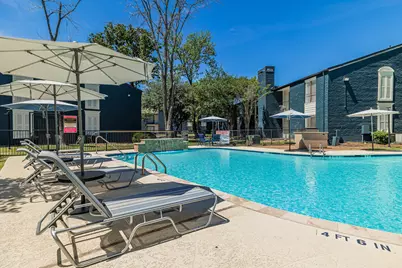 200 Hallow Tree Lane #902-2, Houston, TX 77090 - Photo 3
