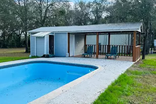 690 N Barbee St, Lovelady, TX 75851 - Photo 5