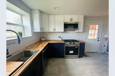 690 N Barbee Street, Lovelady, TX 75851 - Photo 15