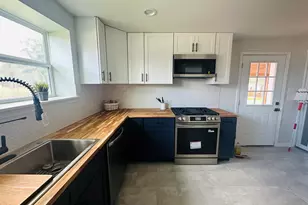 690 N Barbee St, Lovelady, TX 75851 - Photo 15