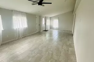 690 N Barbee St, Lovelady, TX 75851 - Photo 13