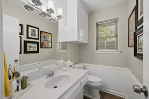 5119 Creighton Dr, Dallas, TX 75214 - Photo 9