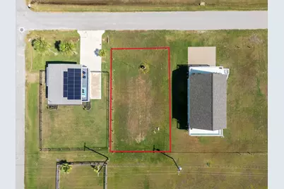 4034 Liberty Drive, Galveston, TX 77554 - Photo 5