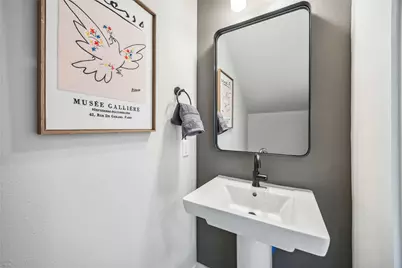 303 Charlock Street, Houston, TX 77022 - Photo 13