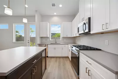 303 Charlock Street, Houston, TX 77022 - Photo 23