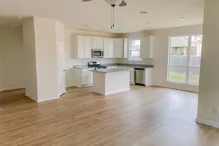 13409 W Summerchase Cir, Willis, TX 77318 - Photo 3