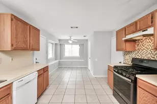 2707 Blue Mist Dr, Sugar Land, TX 77498 - Photo 13